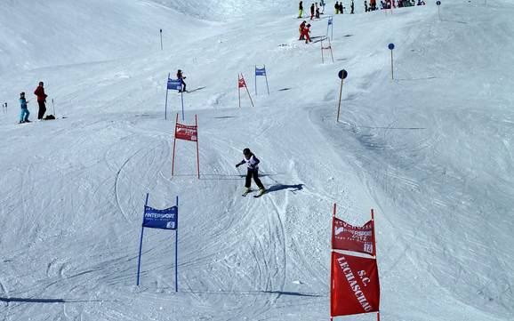 Familieskigebieden natuurparkregio Reutte – Gezinnen en kinderen Hahnenkamm – Höfen/Reutte