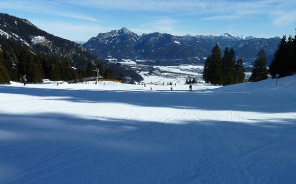 Skigebieden voor beginners in de natuurparkregio Reutte – Beginners Hahnenkamm – Höfen/Reutte