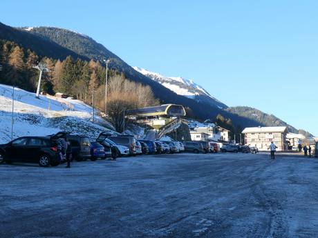 Sellraintal: bereikbaarheid van en parkeermogelijkheden bij de skigebieden – Bereikbaarheid, parkeren Rangger Köpfl – Oberperfuss