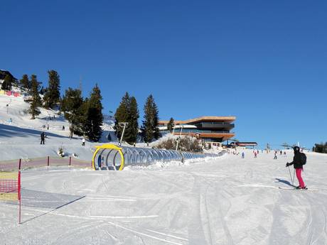 Skigebieden voor beginners in de Erste Ferienregion im Zillertal – Beginners Kaltenbach – Hochzillertal/Hochfügen (SKi-optimal)