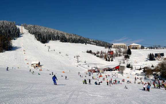 Grootste hoogteverschil in het Middelertsgebergte – skigebied Fichtelberg – Oberwiesenthal