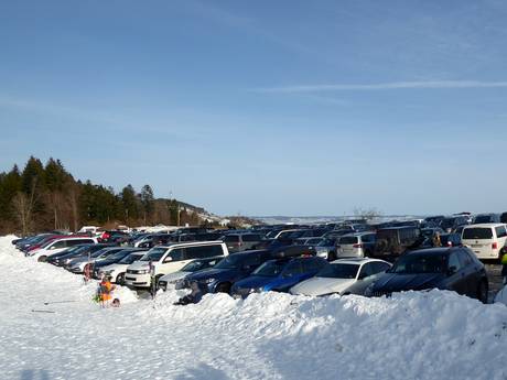 Beierse Alpenvoorland: bereikbaarheid van en parkeermogelijkheden bij de skigebieden – Bereikbaarheid, parkeren Schwärzenlifte – Eschach